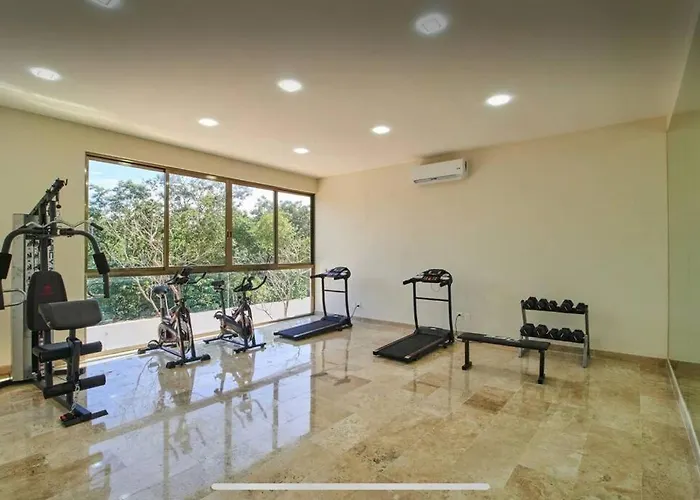 Sherlock - Swim Up & Gym & Club Access Appartement